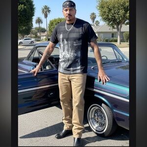 New York Cityline T Shirt Rebels and Nomads Size Medium Black Tee Shirt*